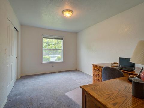 622 E Archwood Dr, Eagle Point, OR 97524 photo 21