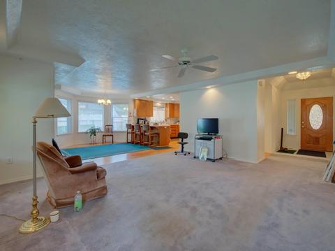 622 E Archwood Dr, Eagle Point, OR 97524 photo 9