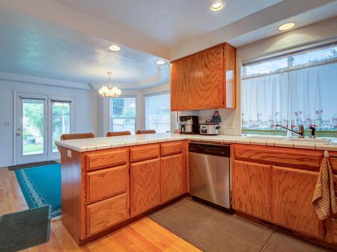 622 E Archwood Dr, Eagle Point, OR 97524 photo 13