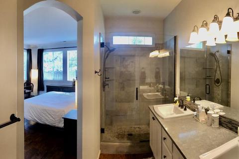 61590 Devils Lake Dr, Bend, OR 97702 photo 11