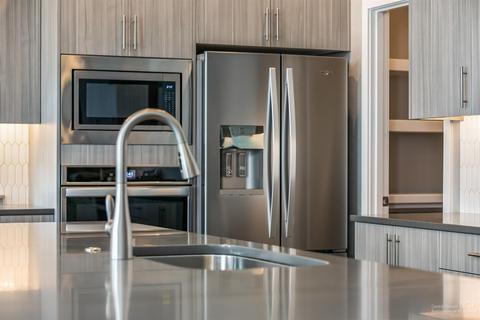 63120 Iner Loop, Bend, OR 97701 photo 9