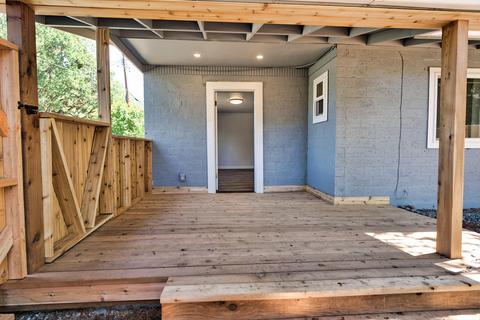208 S B St, Phoenix, OR 97535 photo 10