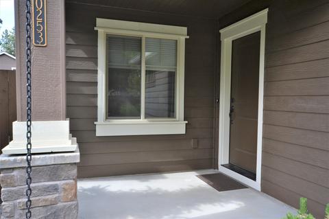 20253 Hufflepuff Ct, Bend, OR 97702 photo 1