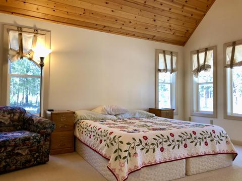 14217 Whitewater Loop, La Pine, OR 97739 photo 18