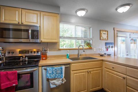 51675 Pine St, La Pine, OR 97739 photo 9
