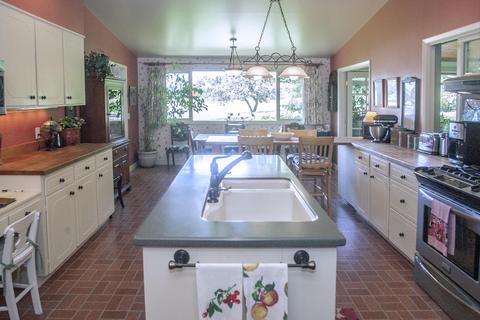 1925 Old Stage Rd, Central Point, OR 97502 photo 12