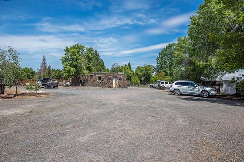 62860 Eagle Rd, Bend, OR 97701 photo 25