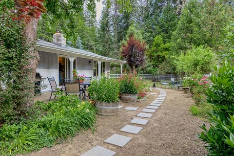2444 Cedar Flat Rd, Williams, OR 97544 photo 4