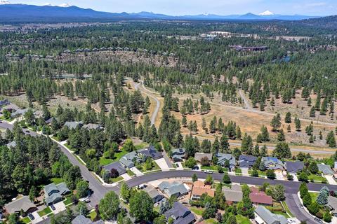 61374 Rock Bluff Ln, Bend, OR 97702 photo 36