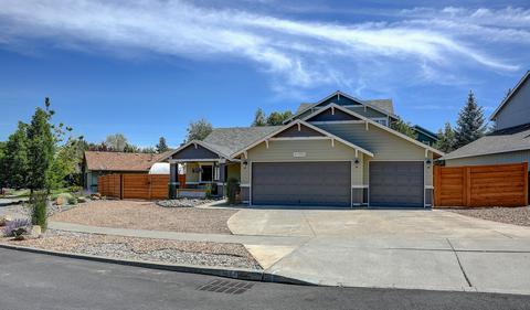 61374 Rock Bluff Ln, Bend, OR 97702 photo 3