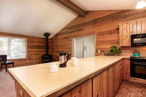 18072 Juniper Ln, Sunriver, OR 97707 photo 9
