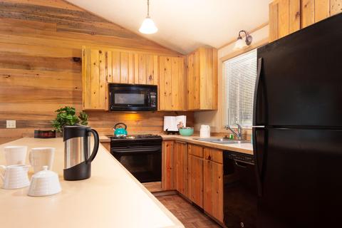 18072 Juniper Ln, Sunriver, OR 97707 photo 3