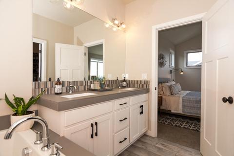 63150 Iner Loop, Bend, OR 97701 photo 31