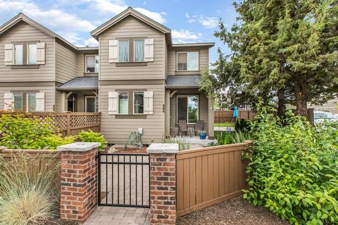 20747 Boulderfield Ave, Bend, OR 97701 photo 2