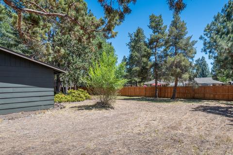 20343 Illahee Dr, Bend, OR 97702 photo 41