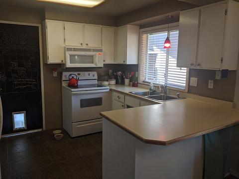 599 Daniel St, Central Point, OR 97502 photo 4