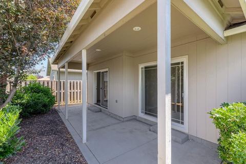 1234 Pheasant Way, Central Point, OR 97502 photo 11