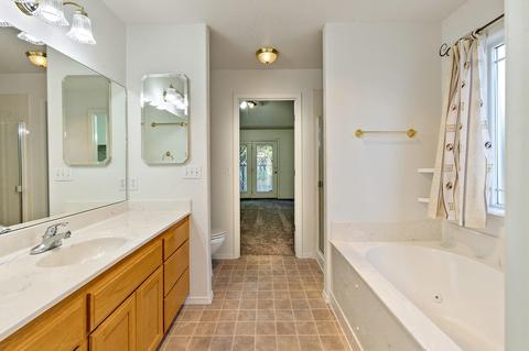 1234 Pheasant Way, Central Point, OR 97502 photo 34
