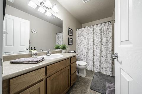 339 Live Oak Loop, Central Point, OR 97502 photo 21