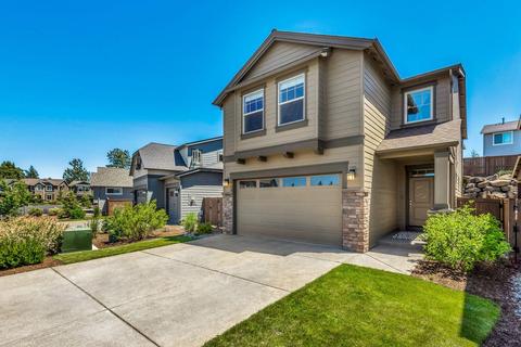 20887 Gateway Dr, Bend, OR 97702 photo 2