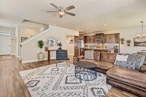 20887 Gateway Dr, Bend, OR 97702 photo 6