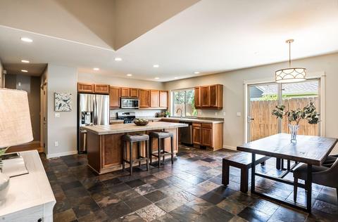 63430 Ledgestone Ct, Bend, OR 97701 photo 10