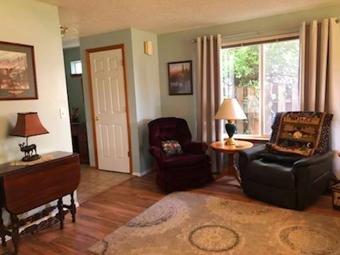 2473 S Alpine St, Cornelius, OR 97113 photo 4