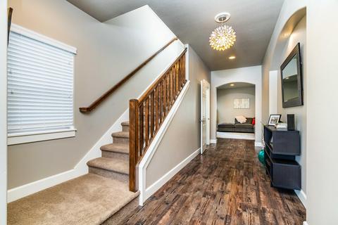 21339 Brooklyn Pl, Bend, OR 97701 photo 2
