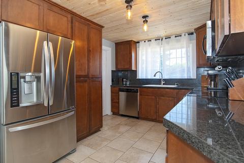 712 Maple St, Central Point, OR 97502 photo 6