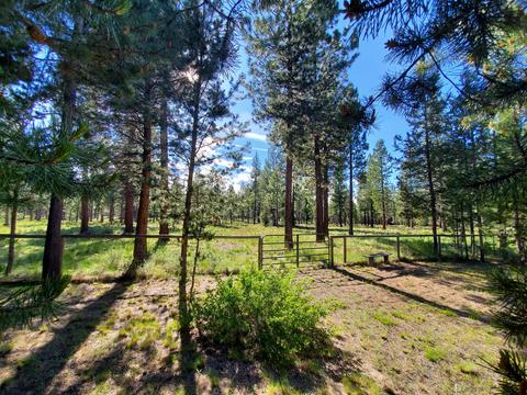 56363 Stellar Dr, Bend, OR 97707 photo 1