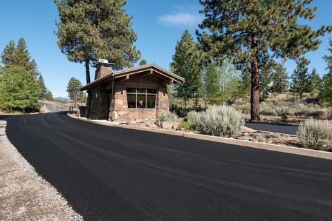 18620 Macalpine Loop, Bend, OR 97702 photo 3