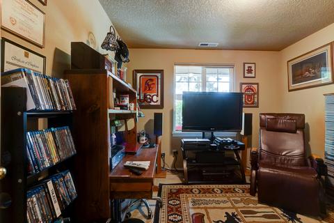 61109 Larkspur Loop, Bend, OR 97702 photo 11