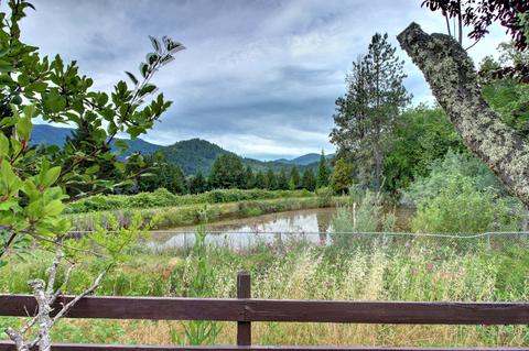 100 Springbrook Dr, Grants Pass, OR 97527 photo 52