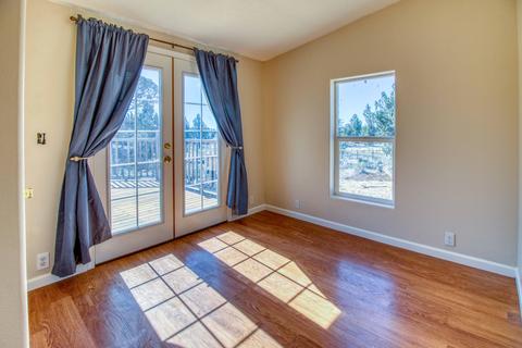 24950 Deer Ln, Bend, OR 97701 photo 10