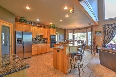 23200 Rickard Rd, Bend, OR 97702 photo 12