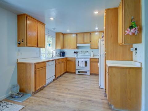25 Osprey Dr, Eagle Point, OR 97524 photo 6