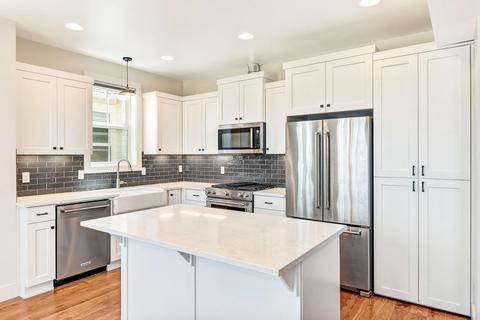 2747 NW High Lakes Loop, Bend, OR 97703 photo 10