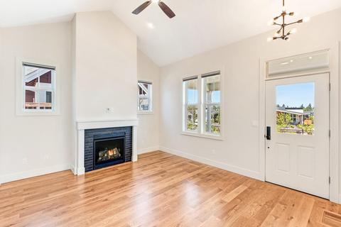 2747 NW High Lakes Loop, Bend, OR 97703 photo 5