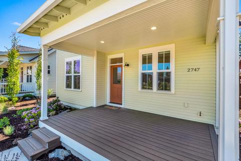 2747 NW High Lakes Loop, Bend, OR 97703 photo 3