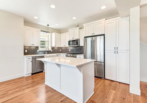 2747 NW High Lakes Loop, Bend, OR 97703 photo 9