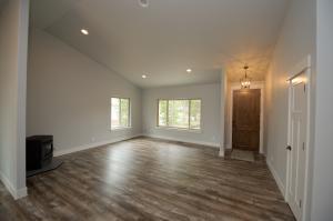 56025 Marsh Hawk Rd, Bend, OR 97707 photo 4
