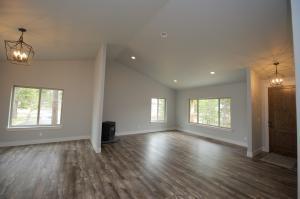 56025 Marsh Hawk Rd, Bend, OR 97707 photo 3