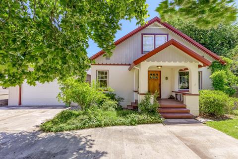 204 Maxwell Pl, Central Point, OR 97502 photo 3