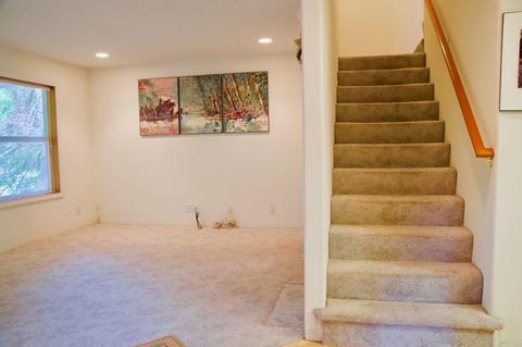 257 Dano Dr, Phoenix, OR 97535 photo 9