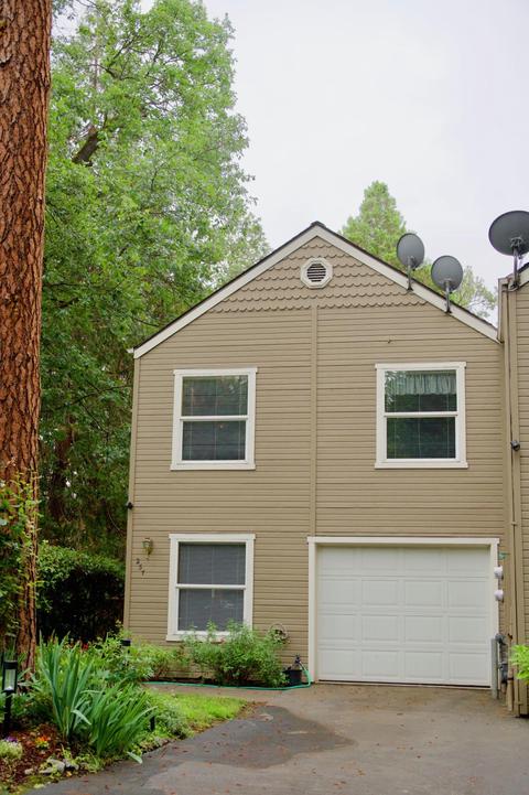 257 Dano Dr, Phoenix, OR 97535 photo 1