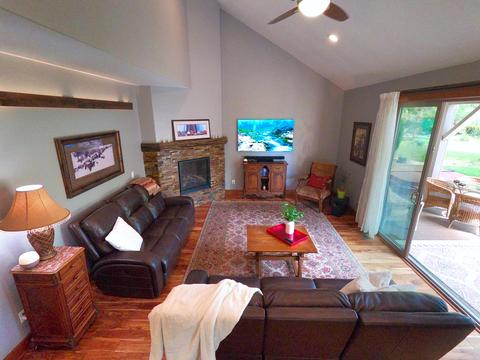 1121 E Timber Pine Dr, Sisters, OR 97759 photo 5