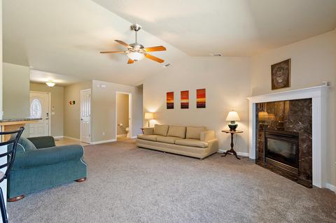 1106 Highlands Dr, Eagle Point, OR 97524 photo 9