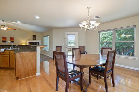 1106 Highlands Dr, Eagle Point, OR 97524 photo 12