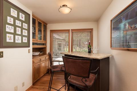 60210 Ridgeview Dr E, Bend, OR 97702 photo 20