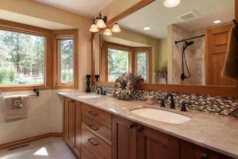 60210 Ridgeview Dr E, Bend, OR 97702 photo 17